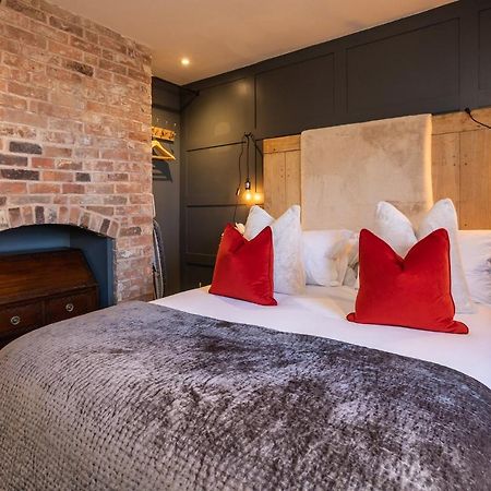 The Walled Garden At Cheshire Boutique Bathhouse Нантвіч Екстер'єр фото