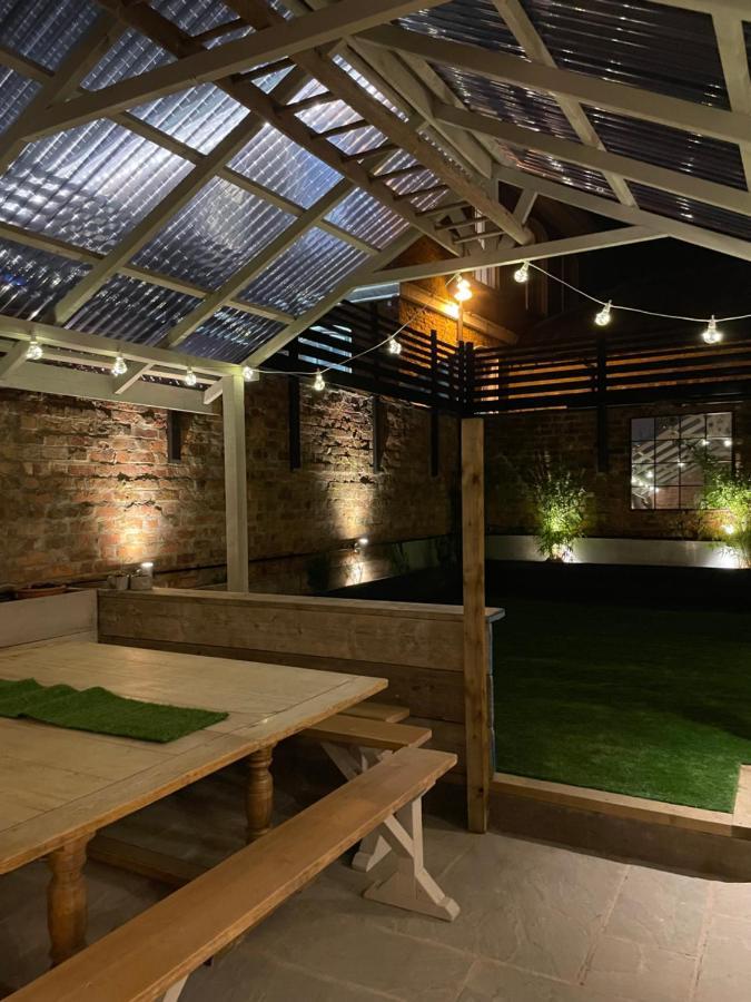 The Walled Garden At Cheshire Boutique Bathhouse Нантвіч Екстер'єр фото