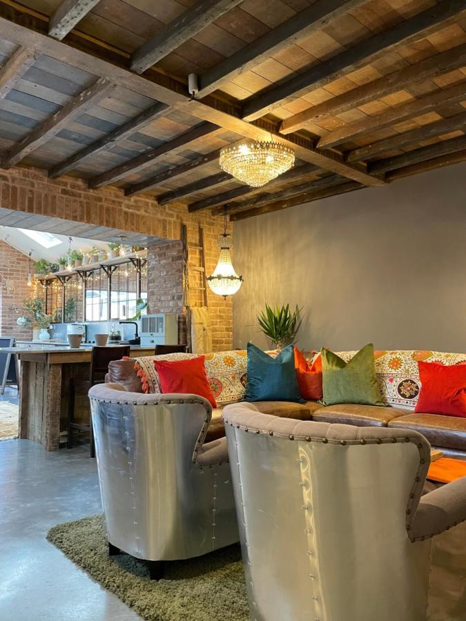 The Walled Garden At Cheshire Boutique Bathhouse Нантвіч Екстер'єр фото