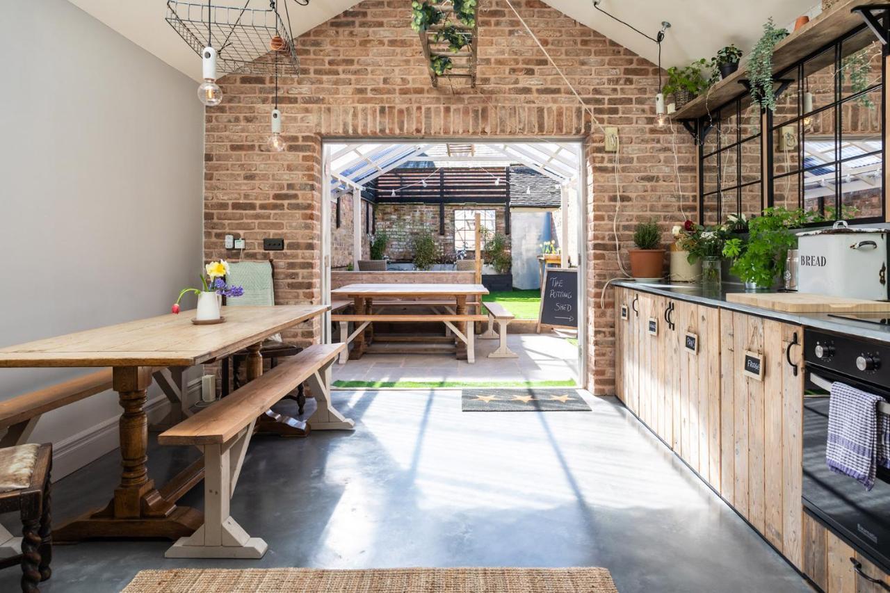 The Walled Garden At Cheshire Boutique Bathhouse Нантвіч Екстер'єр фото