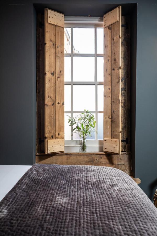 The Walled Garden At Cheshire Boutique Bathhouse Нантвіч Екстер'єр фото